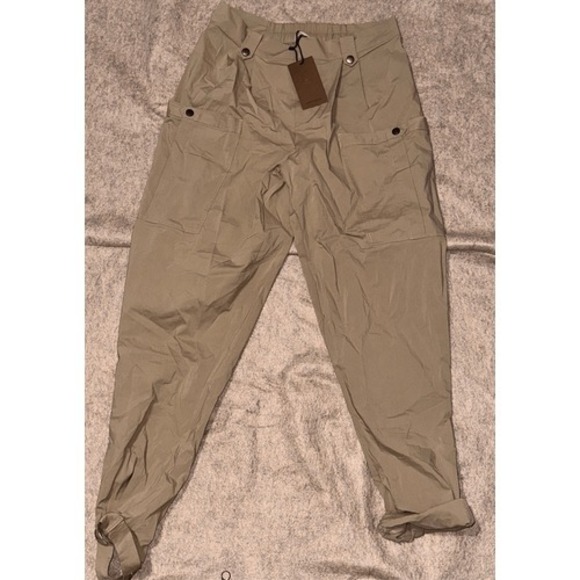 Gentle Herd Other - NEW WITH TAGS Gentle Herd Size Large Cargo Pants retails $120